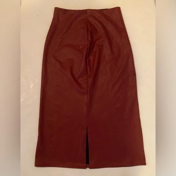 Commando Faux Leather Garnet Midi Skirt SK06 Control Waistband Size Large NWT - Picture 4 of 10